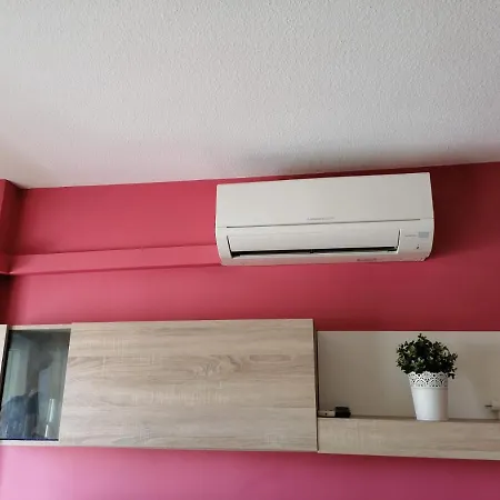 Sophisticated Flat With City View And Walking Distance From The Beach 公寓 托雷莫利诺斯